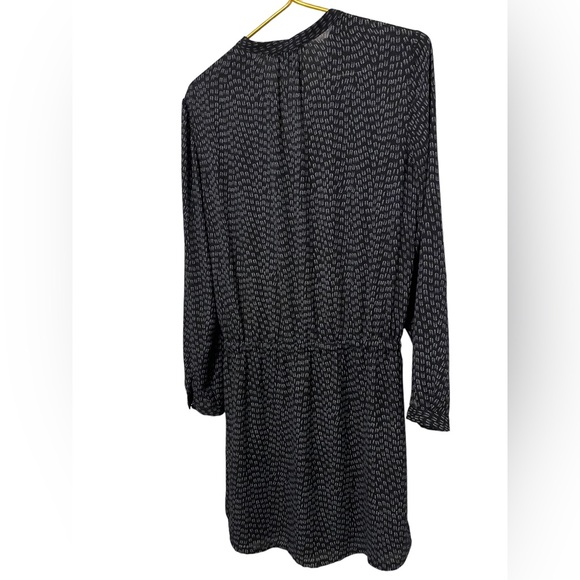 Hilary Radley dress navy blue print size S with drawstring waist - Picture 5 of 5